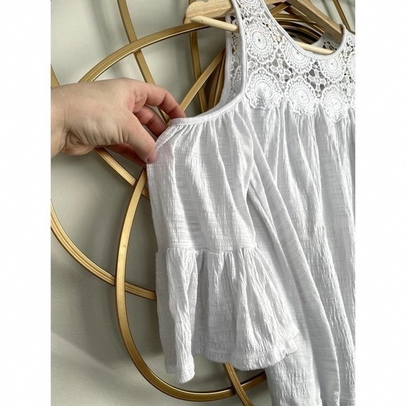 Time and Tru White Lace Cold Shoulder Blouse - Picture 2 of 5